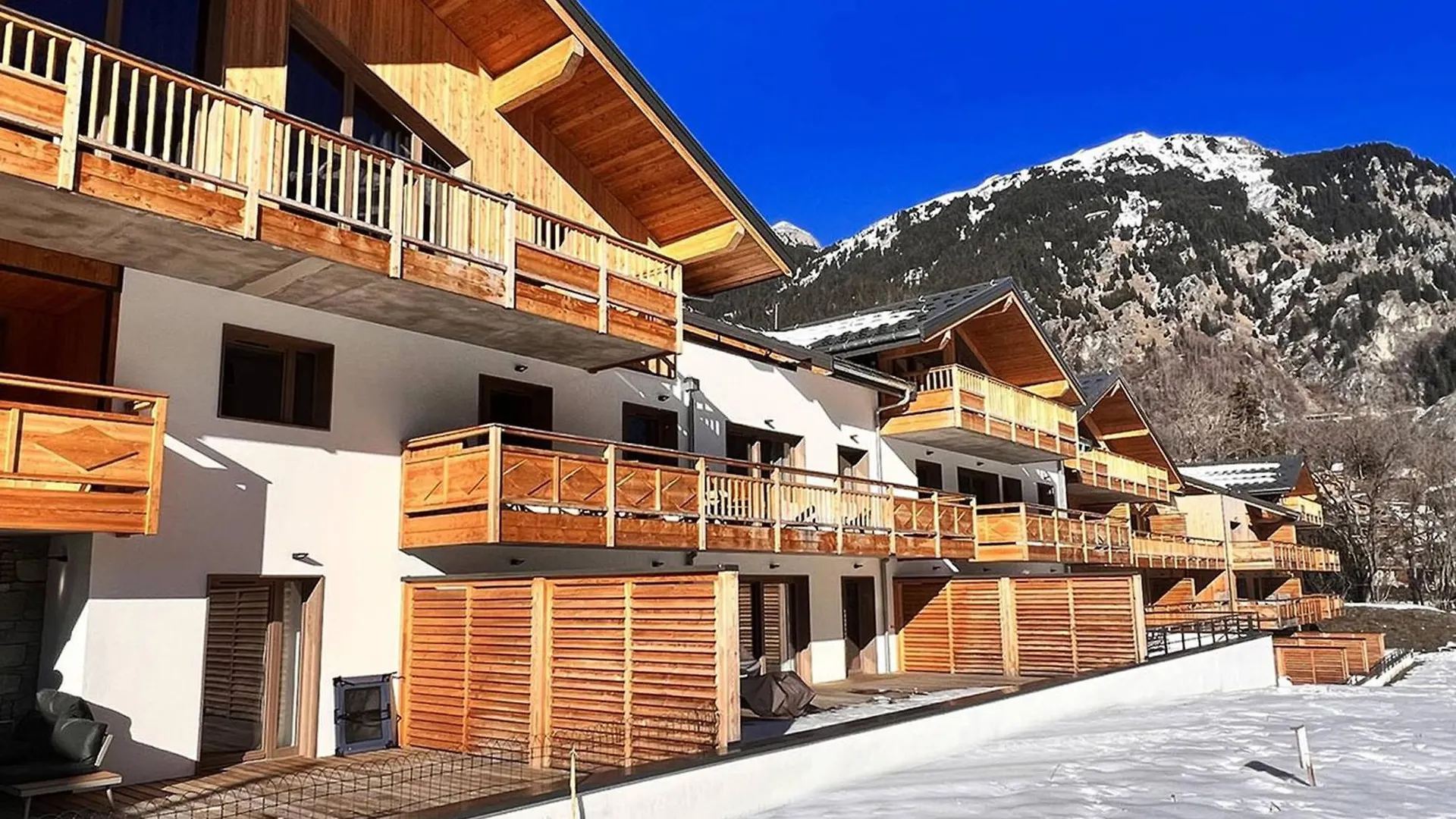 Apartment Appartement Cosy 2-4 Pers Avec Terrasse, Parking Et Wifi A Champagny-En-Vanoise - Fr-1-638-8 La Plagne