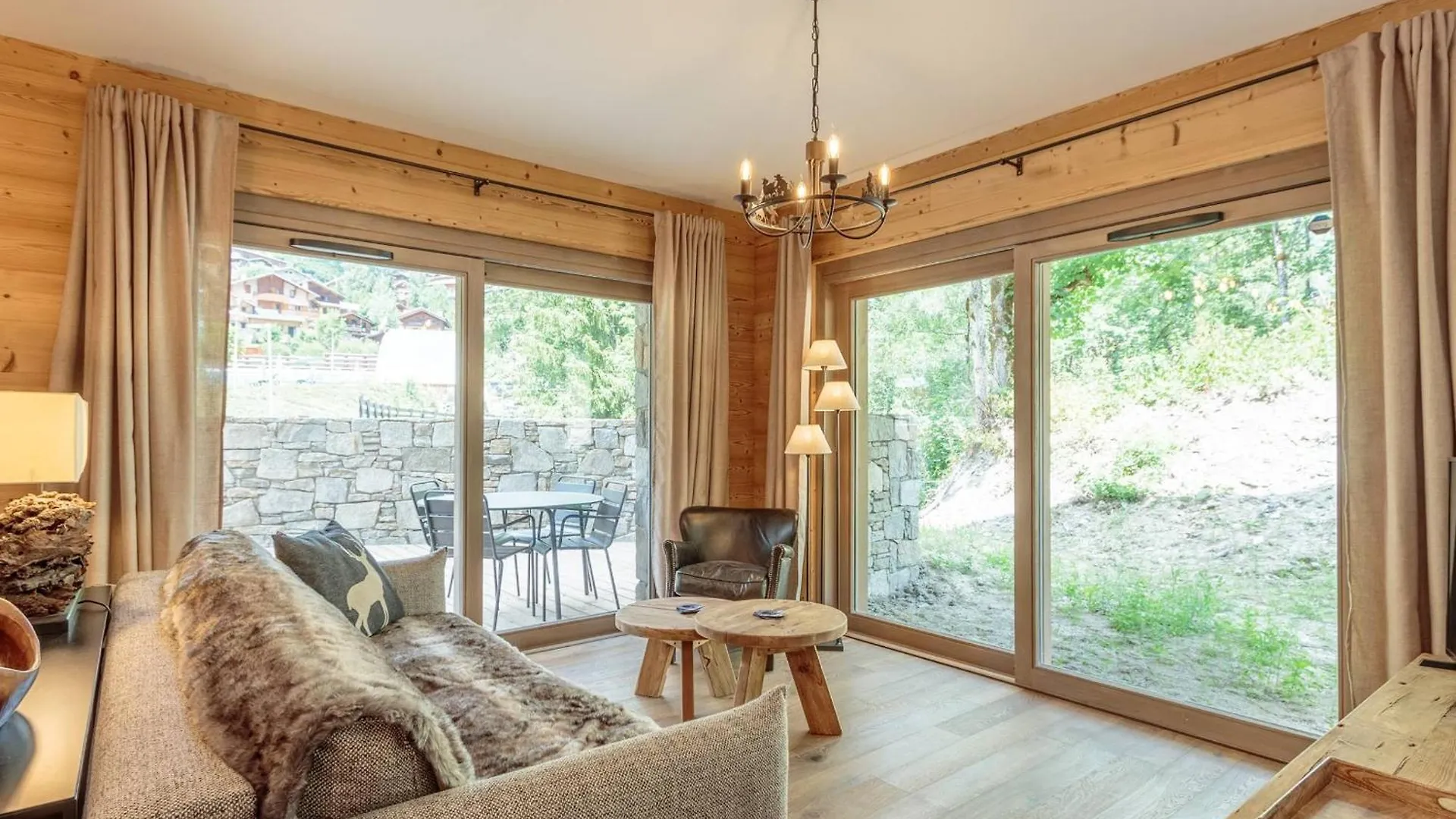 Appartement Cosy 2-4 Pers Avec Terrasse, Parking Et Wifi A Champagny-En-Vanoise - Fr-1-638-8 La Plagne